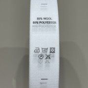 Этикетка состава 25мм (процентовака) wool 50% polyester 50% (100 метров) Этикетка состава 25мм (процентовака) wool 50% polyester 50% (100 метров)