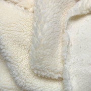 Мех искусственный барашек для шуб молочный Мех искусственный барашек для шуб молочный