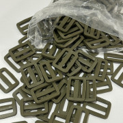 Пряжка перетяжка передвижка пластик 2,5 см хаки (100 штук) Пряжка перетяжка передвижка пластик 2,5 см хаки (100 штук)
