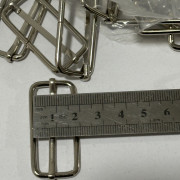 Перетяжка передвижка металл 4 см (40x16x2,8) никель (100 штук) Перетяжка передвижка металл 4 см (40x16x2,8) никель (100 штук)